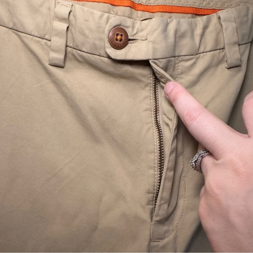 Tommy Bahama Men’s Khaki Chino 100% Pima Cotton Pants Sz 42x30